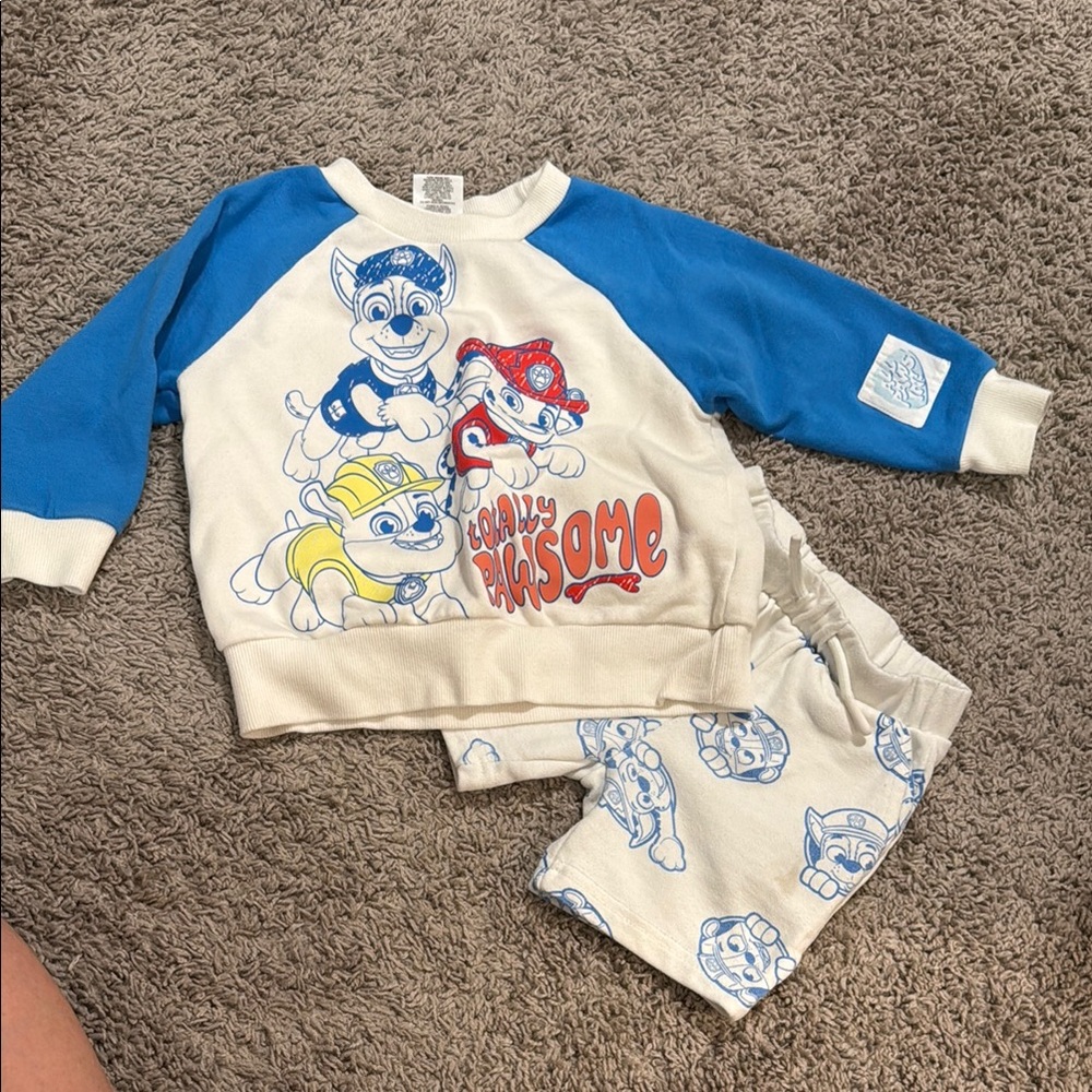 Paw Patrol Kids sweatshirt and shorts Outfit